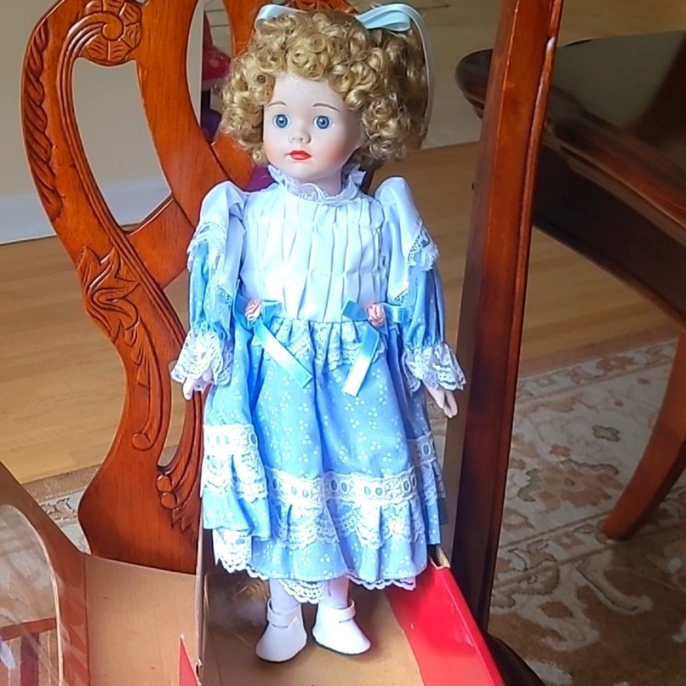 FORTUNOFF Porcelain Doll